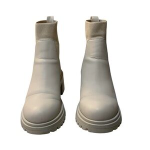 Steve Madden Women’s Cream Platform Boots